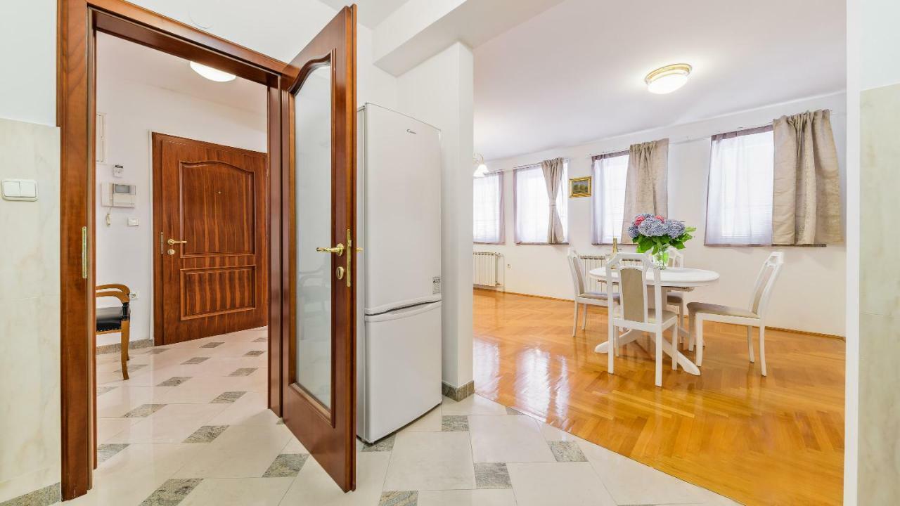 Smiley - Free Parking Apartment Zagreb
